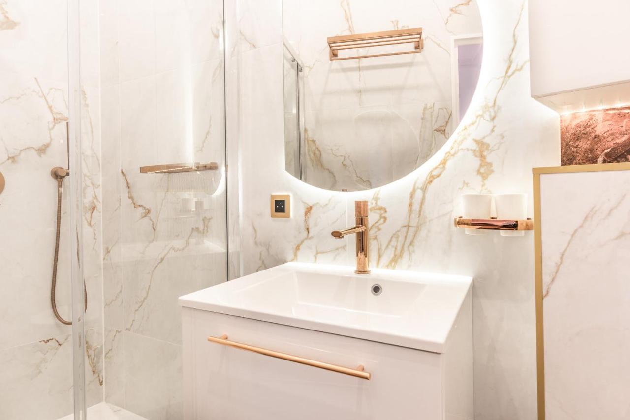 Charming And Cosy Apartment For 4 Guests パリ エクステリア 写真