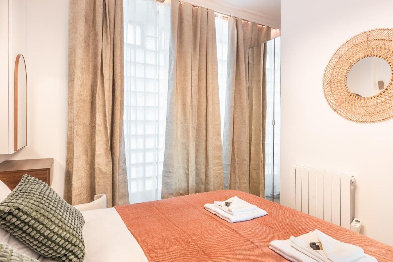 Charming And Cosy Apartment For 4 Guests パリ エクステリア 写真